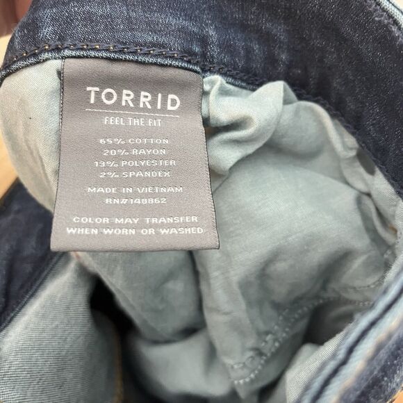 Torrid Mid Rise Slim Boot Cut Jeans Womens 28T Tall Bootcut Medium Wash - Picture 9 of 9